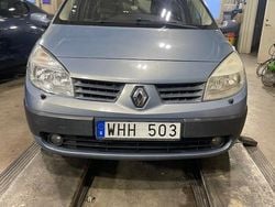 Ljusblå Begagnad 2005 Renault Grand Scénic II Minibuss | 22 000 kr