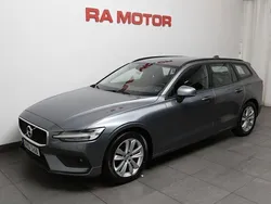 Grå Begagnad 2019 Volvo V60 Momentum Kombi | 309 900 kr (Marknadspris)