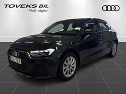 Manhattangrå metallic Begagnad 2025 Audi A1 Sportback Proline Halvkombi | 249 900 kr (Lite dyr)