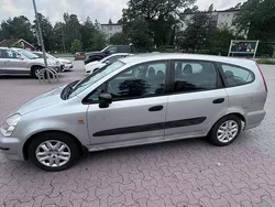 Grå Begagnad 2001 Honda Stream Minibuss | 18 500 kr