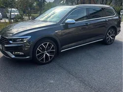 Grå Begagnad 2018 VW Passat Alltrack Kombi | 215 000 kr (Marknadspris)