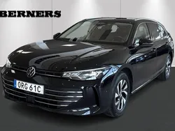 Svart Begagnad 2024 VW Passat Kombi | 354 900 kr (Dyr)
