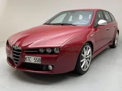 Röd Begagnad 2010 Alfa Romeo 159 | 80 000 kr
