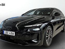 Svart (mytsvart metallic) Begagnad 2025 Audi A6 e-tron Performance Kombi | 759 000 kr (Superpris)
