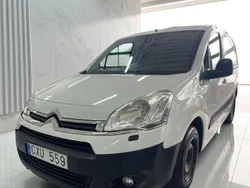 Vit Begagnad 2013 Citroën Berlingo Minibuss | 39 900 kr (Bra pris)