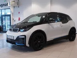 Vit Begagnad 2021 BMW i3 Comfort Edition Halvkombi | 219 500 kr (Bra pris)
