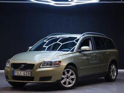 Grön Begagnad 2008 Volvo V50 Kombi | 39 900 kr (Marknadspris)