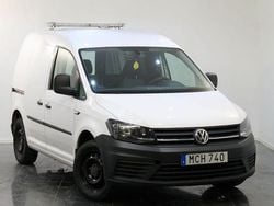 Vit Begagnad 2017 VW Caddy Minibuss | 79 900 kr (Superpris)