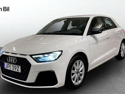 Vit Begagnad 2022 Audi A1 Sportback Proline Halvkombi | 204 000 kr (Marknadspris)