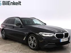 Svart Begagnad 2022 BMW 530 Kombi | 294 900 kr