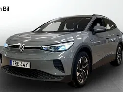 Grå Begagnad 2022 VW ID.4 Pro Performance SUV | 364 900 kr (Marknadspris)