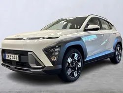 Vit Begagnad 2023 Hyundai Kona Essential SUV | 309 800 kr