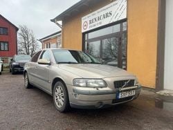 Ljusbrun Begagnad 2001 Volvo S60 Sedan | 12 000 kr (Marknadspris)