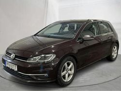Svart Begagnad 2018 VW Golf VII | 164 900 kr (Marknadspris)