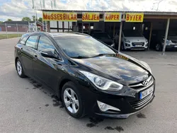 Svart Begagnad 2013 Hyundai i40 Select Kombi | 75 000 kr (Marknadspris)