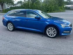 Blå Begagnad 2021 Skoda Superb Business Line Kombi | 315 000 kr (Marknadspris)