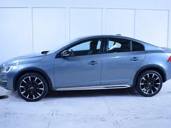 Grå Begagnad 2016 Volvo S60 CC Summum Sedan | 209 900 kr (Bra pris)