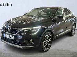 Svart Begagnad 2022 Renault Arkana Intens SUV | 219 000 kr (Marknadspris)