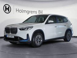 Vit Begagnad 2022 BMW iX1 SUV | 399 800 kr (Bra pris)