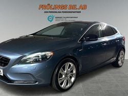Blå Begagnad 2012 Volvo V40 Summum Halvkombi | 109 900 kr (Lite dyr)