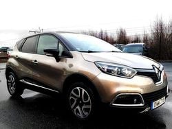 Flerfärgad Begagnad 2014 Renault Captur SUV | 63 900 kr (Bra pris)