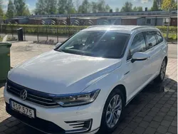 Vit Begagnad 2018 VW Passat GTE Kombi | 199 900 kr (Marknadspris)