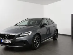 Grå Begagnad 2019 Volvo V40 CC Pro Kombi | 189 800 kr (Bra pris)
