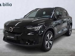 Svart Begagnad 2022 Volvo XC40 Core SUV | 329 000 kr