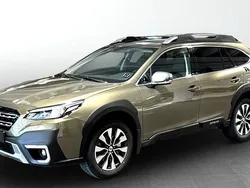 Grön (green) Begagnad 2025 Subaru Outback SUV | 444 900 kr (Marknadspris)