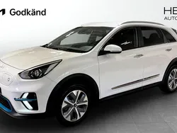 Vit (white) Begagnad 2022 Kia e-Niro 2 SUV | 279 900 kr (Marknadspris)