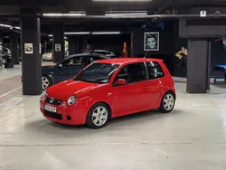 Röd Begagnad 2000 VW Lupo GTI Halvkombi | 169 000 kr