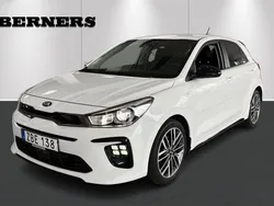 Vit Begagnad 2019 Kia Rio Halvkombi | 159 900 kr (Marknadspris)