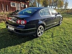 Svart Begagnad 2008 VW Passat Highline Sedan | 16 900 kr (Marknadspris)