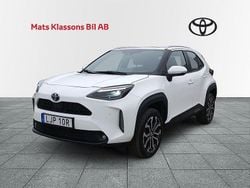 Vit Begagnad 2022 Toyota Yaris Cross Active SUV | 269 000 kr (Marknadspris)
