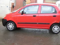 Röd Begagnad 2005 Chevrolet Matiz Halvkombi | 19 000 kr (Marknadspris)