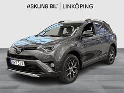 Mörkgrå Begagnad 2015 Toyota RAV4 Hybrid Active SUV | 179 000 kr (Marknadspris)
