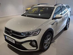 Grå ( ascot grey) Begagnad 2022 VW Taigo R-line SUV | 223 800 kr (Marknadspris)