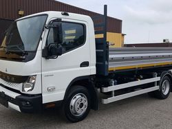 Begagnad 2023 Mitsubishi Canter Van | 899 900 kr