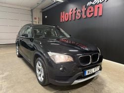 Svart Begagnad 2013 BMW X1 SUV | 109 900 kr (Marknadspris)