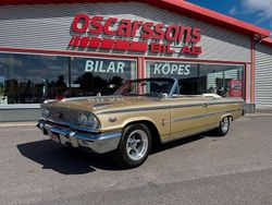 Guldmetallic Begagnad 1963 Ford Galaxie Convertible Cab | 395 000 kr