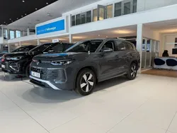 Grå Ny 2025 VW Tayron Life SUV | 564 900 kr (Marknadspris)
