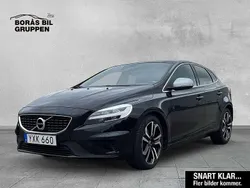 Svart Begagnad 2019 Volvo V40 R-Design Kombi | 209 000 kr (Marknadspris)