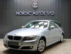 Ljusblå Begagnad 2009 BMW 320 Comfort Edition Kombi | 119 900 kr (Dyr)