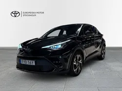 Svart Begagnad 2022 Toyota C-HR Edition SUV | 284 900 kr (Marknadspris)