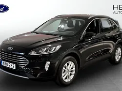 Svart (black) Begagnad 2022 Ford Kuga Titanium SUV | 244 900 kr (Bra pris)