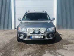 Ljusbrun (brun) Begagnad 2011 Volvo XC70 Summum SUV | 35 000 kr