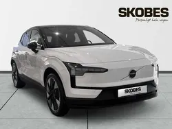 Vit Ny 2025 Volvo EX30 Plus SUV | 484 900 kr (Marknadspris)