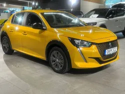 Gul Begagnad 2022 Peugeot e-208 Active Halvkombi | 209 900 kr (Dyr)