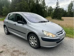 Grå Begagnad 2002 Peugeot 307 Halvkombi | 5 000 kr (Bra pris)