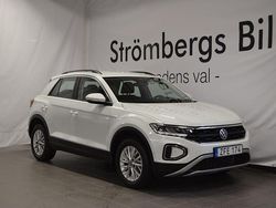 Vit Begagnad 2024 VW T-Roc Life SUV | 315 000 kr (Lite dyr)